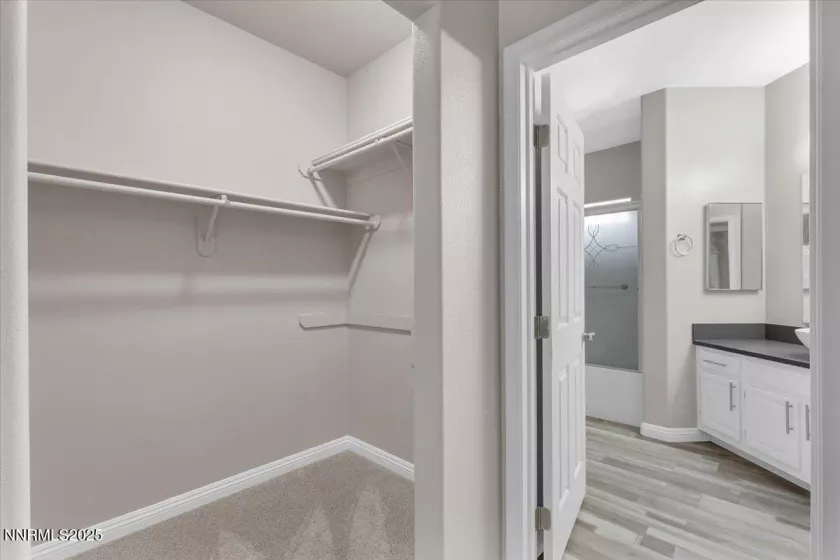 900 Meadows, Reno, Nevada 89521, 2 Bedrooms Bedrooms, ,2 BathroomsBathrooms,Residential,Residential,Meadows,250050140