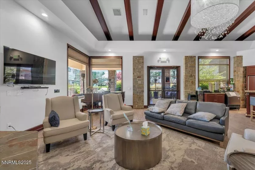 900 Meadows, Reno, Nevada 89521, 2 Bedrooms Bedrooms, ,2 BathroomsBathrooms,Residential,Residential,Meadows,250050140