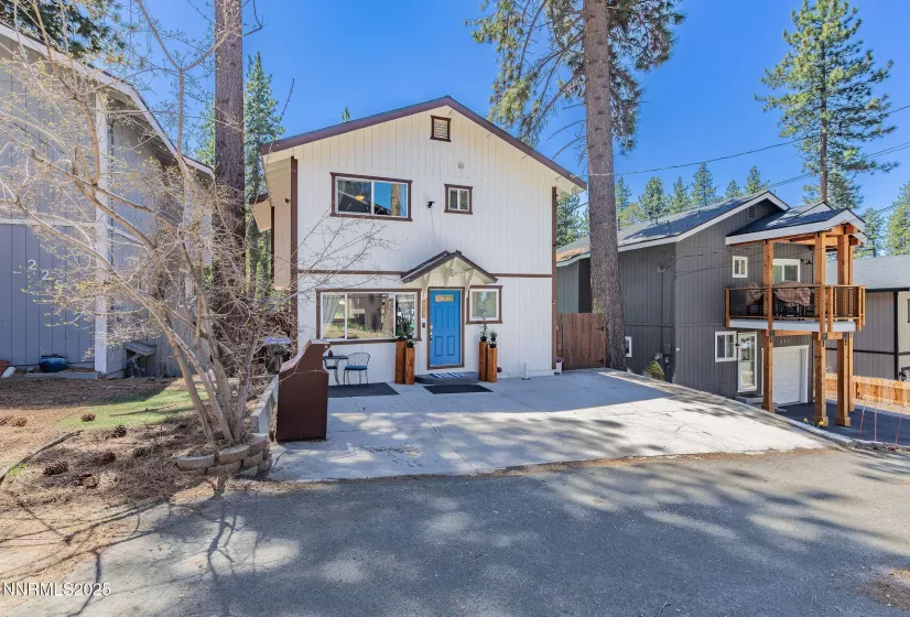 223 Lyons, Zephyr Cove, Nevada 89448, 3 Bedrooms Bedrooms, ,3 BathroomsBathrooms,Residential,Residential,Lyons,250050148