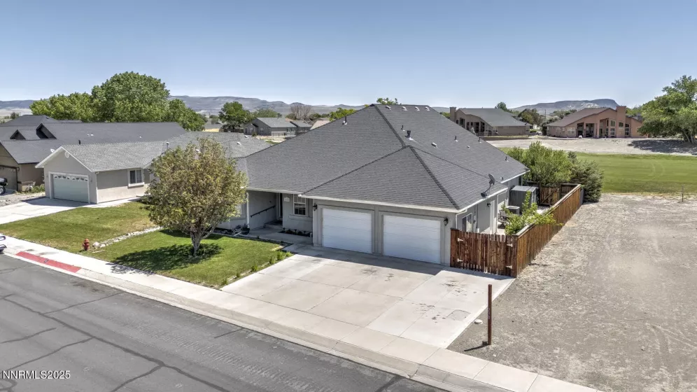 240 Mary Lou, Fernley, Nevada 89408, 3 Bedrooms Bedrooms, ,3 BathroomsBathrooms,Residential,Residential,Mary Lou,250050147