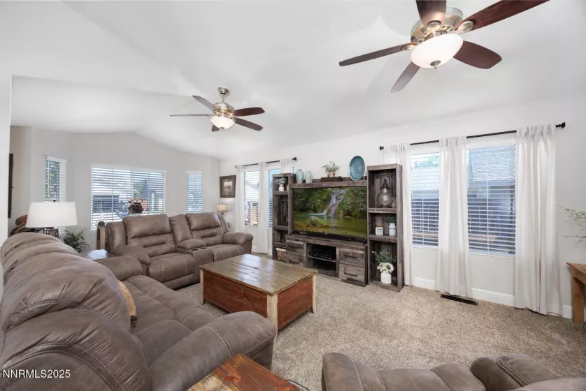 240 Mary Lou, Fernley, Nevada 89408, 3 Bedrooms Bedrooms, ,3 BathroomsBathrooms,Residential,Residential,Mary Lou,250050147