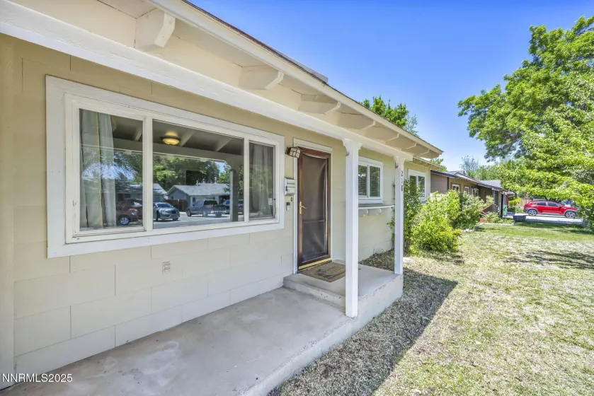 218 Albany, Carson City, Nevada 89703, 2 Bedrooms Bedrooms, ,1 BathroomBathrooms,Residential,Residential,Albany,250050160