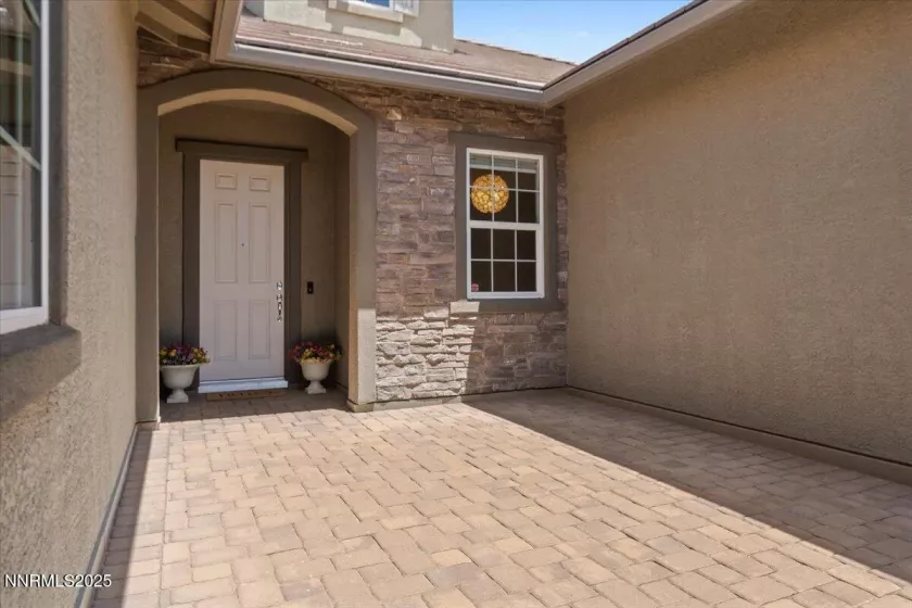 9822 Dyevera, Reno, Nevada 89521, 3 Bedrooms Bedrooms, ,3 BathroomsBathrooms,Residential,Residential,Dyevera,250050158