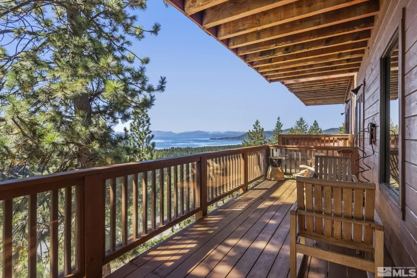 400 Fairview, Incline Village, Nevada 89451, 4 Bedrooms Bedrooms, ,4 BathroomsBathrooms,Residential,Residential,Fairview,250002304