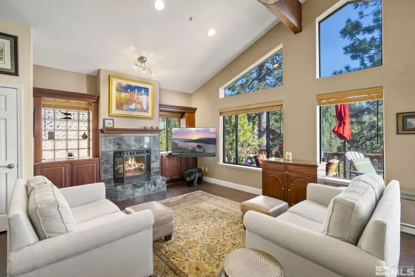 400 Fairview, Incline Village, Nevada 89451, 4 Bedrooms Bedrooms, ,4 BathroomsBathrooms,Residential,Residential,Fairview,250002304