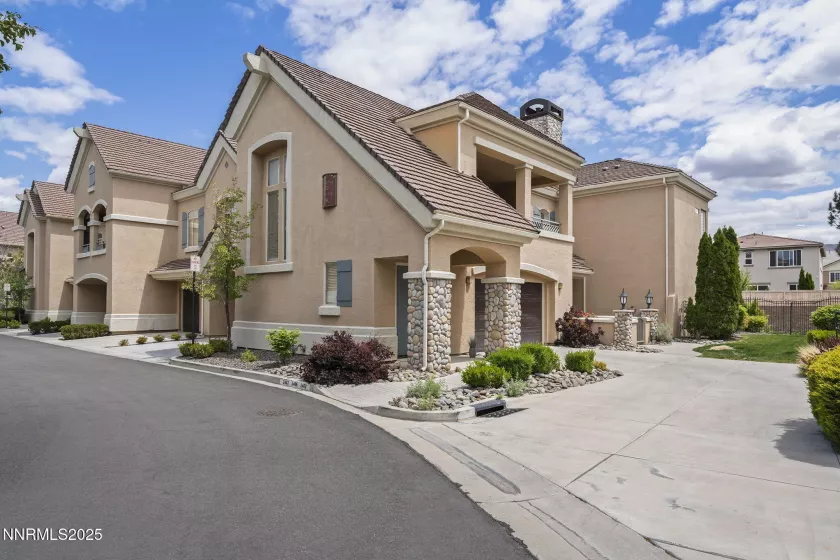 9900 Wilbur May, Reno, Nevada 89521, 3 Bedrooms Bedrooms, ,3 BathroomsBathrooms,Residential,Residential,Wilbur May,250050170