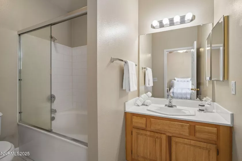 900 Meadows, Reno, Nevada 89521, 2 Bedrooms Bedrooms, ,2 BathroomsBathrooms,Residential,Residential,Meadows,250050171
