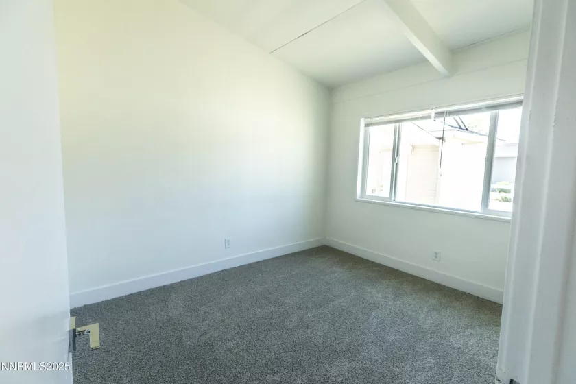 12101 Green Mountain, Reno, Nevada 89506, 3 Bedrooms Bedrooms, ,1 BathroomBathrooms,Residential,Residential,Green Mountain,250050151