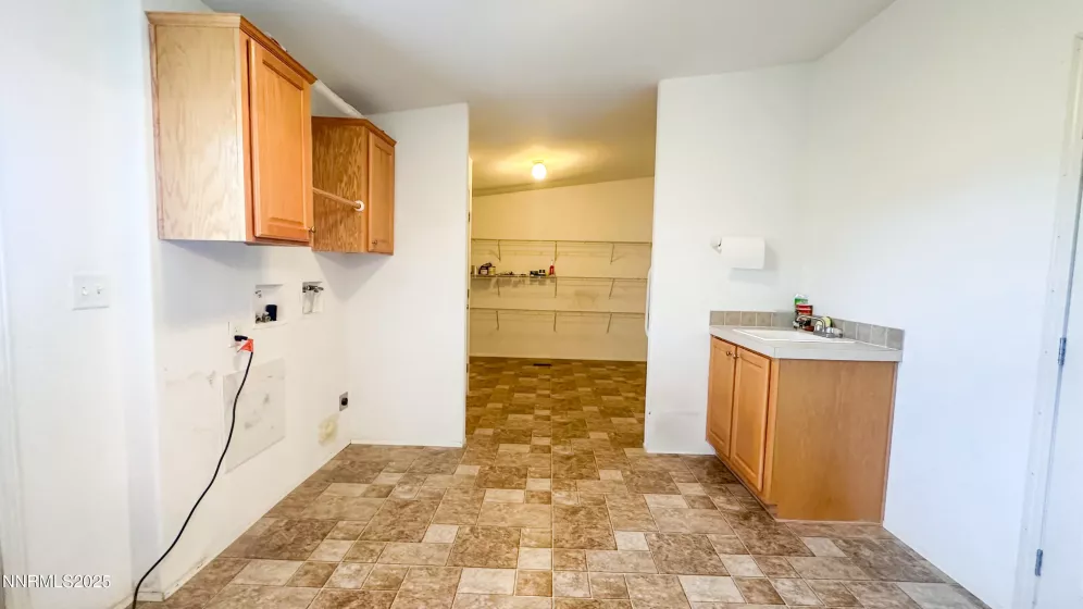 6440 Germain, Winnemucca, Nevada 89445, 3 Bedrooms Bedrooms, ,2 BathroomsBathrooms,Residential,Residential,Germain,250050169