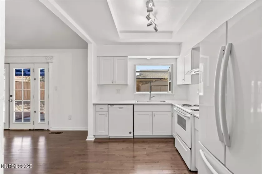 983 Glen Meadow, Sparks, Nevada 89434, 5 Bedrooms Bedrooms, ,3 BathroomsBathrooms,Residential,Residential,Glen Meadow,250050172