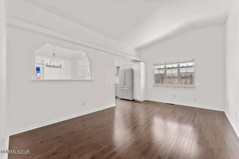 983 Glen Meadow, Sparks, Nevada 89434, 5 Bedrooms Bedrooms, ,3 BathroomsBathrooms,Residential,Residential,Glen Meadow,250050172