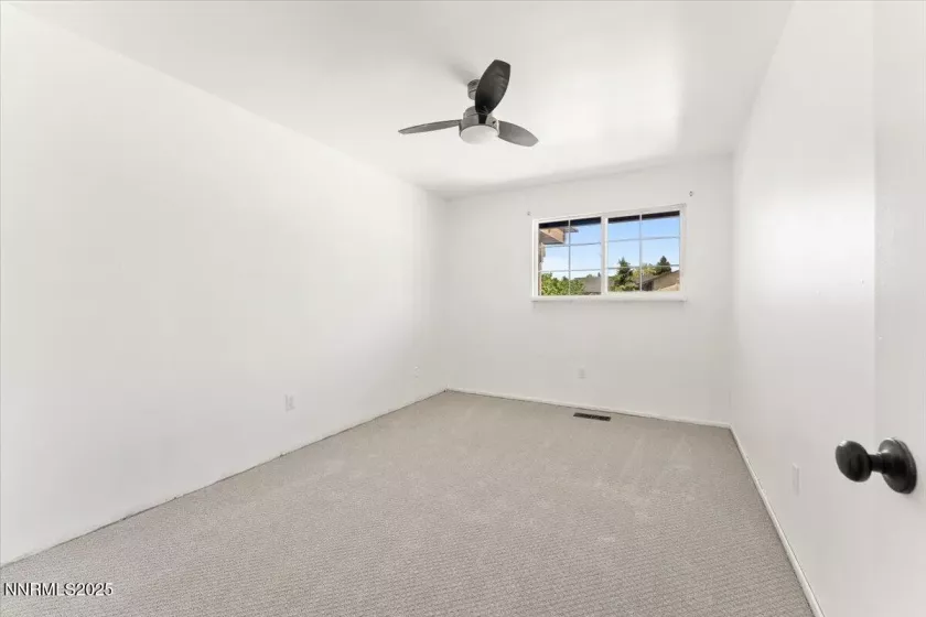 983 Glen Meadow, Sparks, Nevada 89434, 5 Bedrooms Bedrooms, ,3 BathroomsBathrooms,Residential,Residential,Glen Meadow,250050172