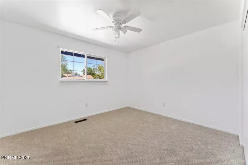 983 Glen Meadow, Sparks, Nevada 89434, 5 Bedrooms Bedrooms, ,3 BathroomsBathrooms,Residential,Residential,Glen Meadow,250050172