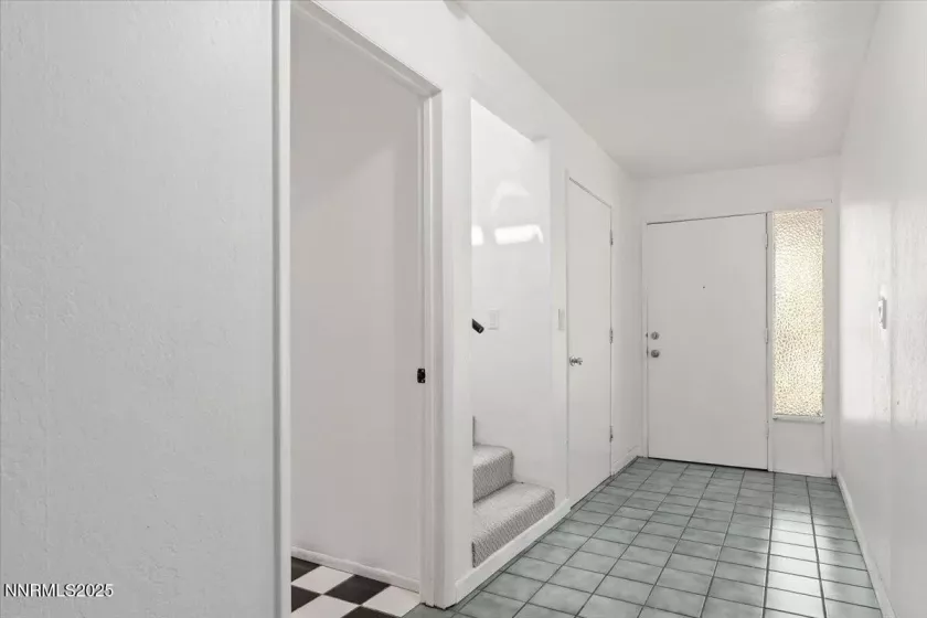 983 Glen Meadow, Sparks, Nevada 89434, 5 Bedrooms Bedrooms, ,3 BathroomsBathrooms,Residential,Residential,Glen Meadow,250050172