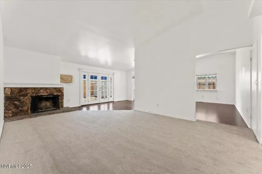 983 Glen Meadow, Sparks, Nevada 89434, 5 Bedrooms Bedrooms, ,3 BathroomsBathrooms,Residential,Residential,Glen Meadow,250050172