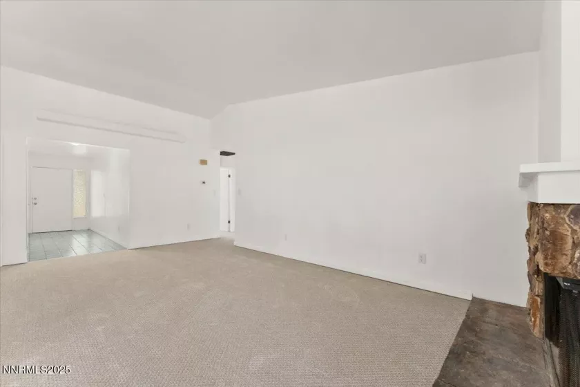983 Glen Meadow, Sparks, Nevada 89434, 5 Bedrooms Bedrooms, ,3 BathroomsBathrooms,Residential,Residential,Glen Meadow,250050172
