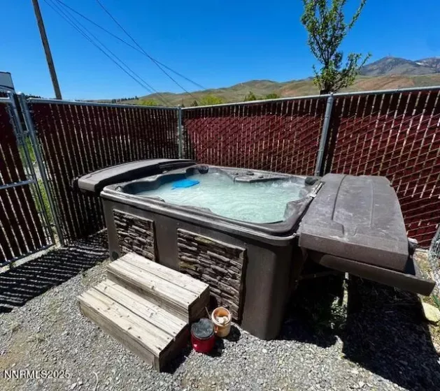 2265 Dakota, Reno, Nevada 89506, 4 Bedrooms Bedrooms, ,2 BathroomsBathrooms,Residential,Residential,Dakota,250050173