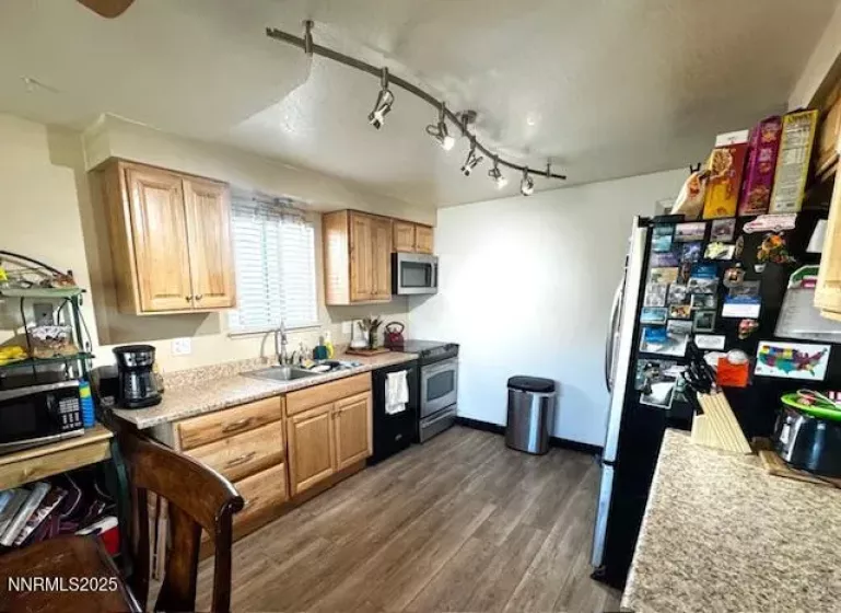 2265 Dakota, Reno, Nevada 89506, 4 Bedrooms Bedrooms, ,2 BathroomsBathrooms,Residential,Residential,Dakota,250050173