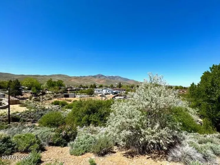 2265 Dakota, Reno, Nevada 89506, 4 Bedrooms Bedrooms, ,2 BathroomsBathrooms,Residential,Residential,Dakota,250050173
