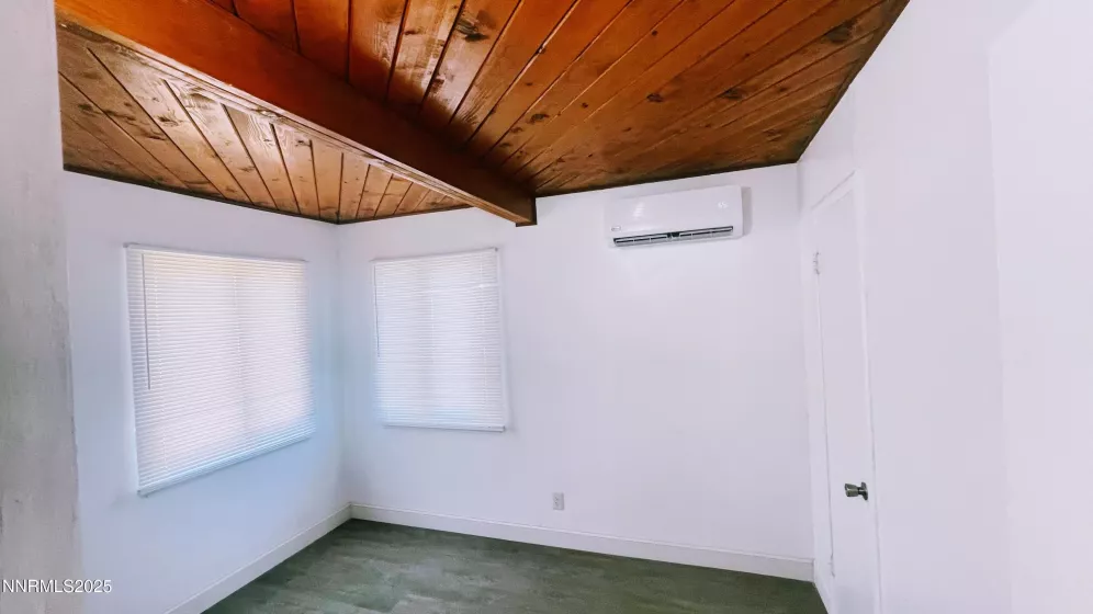 1895 Wilder, Reno, Nevada 89512, 4 Bedrooms Bedrooms, ,1 BathroomBathrooms,Residential,Residential,Wilder,240013454