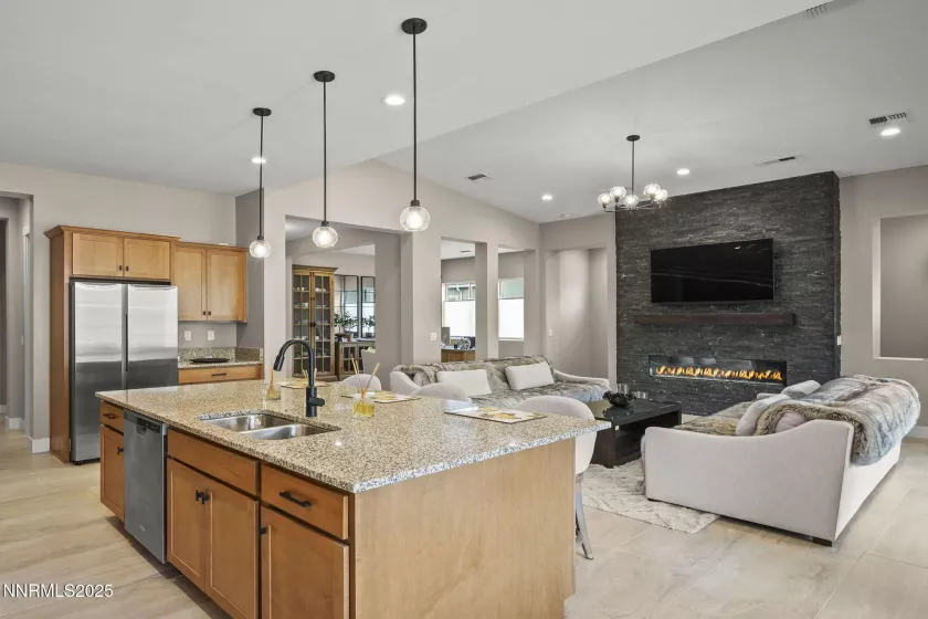 9129 Wild Skies, Reno, Nevada 89523, 4 Bedrooms Bedrooms, ,5 BathroomsBathrooms,Residential,Residential,Wild Skies,250050104