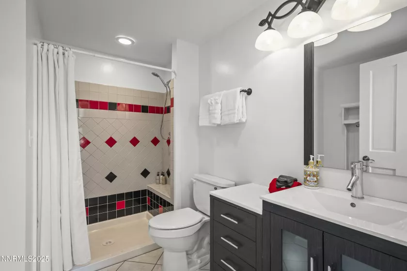 736 Kelly, Incline Village, Nevada 89451, 5 Bedrooms Bedrooms, ,5 BathroomsBathrooms,Residential,Residential,Kelly,250050182