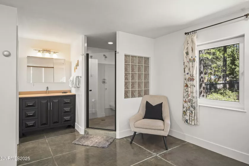 736 Kelly, Incline Village, Nevada 89451, 5 Bedrooms Bedrooms, ,5 BathroomsBathrooms,Residential,Residential,Kelly,250050182
