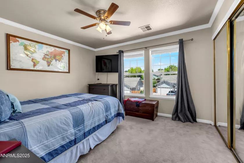 1635 Black Oak, Sparks, Nevada 89436, 5 Bedrooms Bedrooms, ,3 BathroomsBathrooms,Residential,Residential,Black Oak,250050187