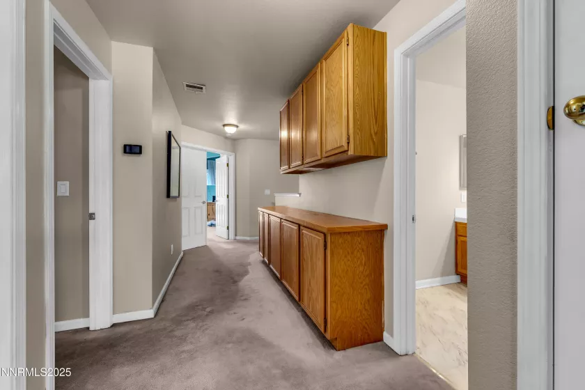 1635 Black Oak, Sparks, Nevada 89436, 5 Bedrooms Bedrooms, ,3 BathroomsBathrooms,Residential,Residential,Black Oak,250050187