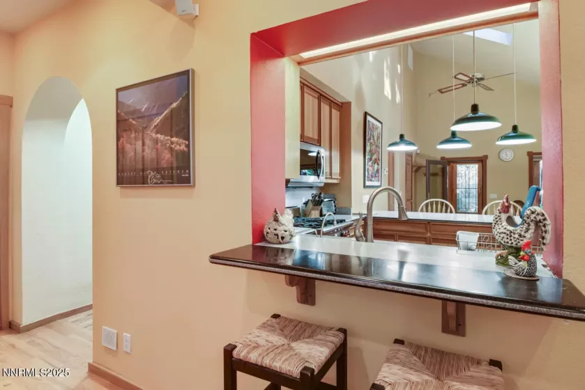 1724 Mohican, South Lake Tahoe, California 96150, 3 Bedrooms Bedrooms, ,3 BathroomsBathrooms,Residential,Residential,Mohican,250050192