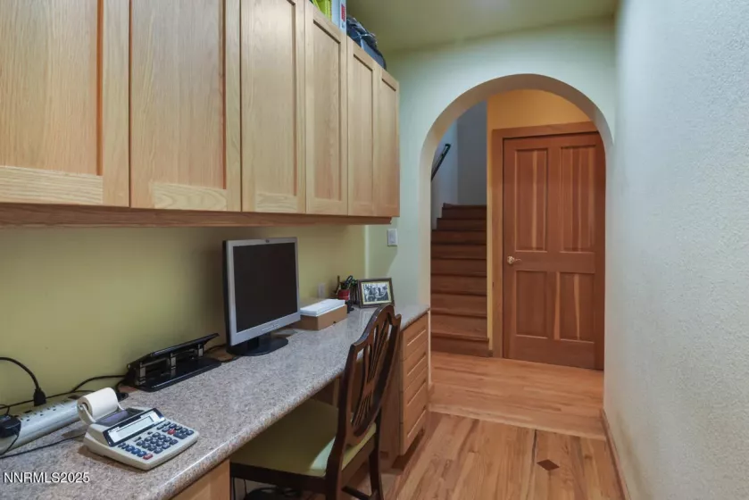 1724 Mohican, South Lake Tahoe, California 96150, 3 Bedrooms Bedrooms, ,3 BathroomsBathrooms,Residential,Residential,Mohican,250050192