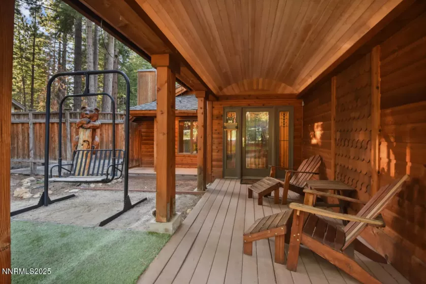 1724 Mohican, South Lake Tahoe, California 96150, 3 Bedrooms Bedrooms, ,3 BathroomsBathrooms,Residential,Residential,Mohican,250050192