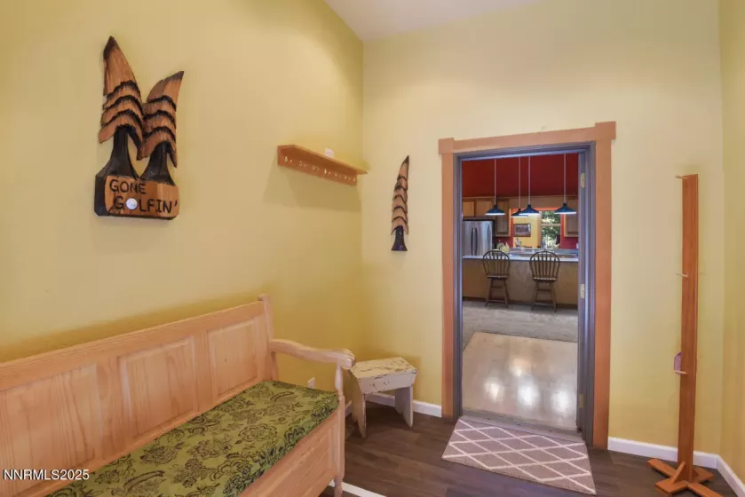 1724 Mohican, South Lake Tahoe, California 96150, 3 Bedrooms Bedrooms, ,3 BathroomsBathrooms,Residential,Residential,Mohican,250050192