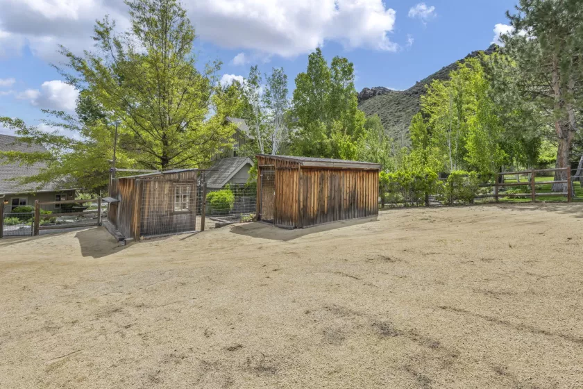 3150 Kings Canyon, Carson City, Nevada 89703, 5 Bedrooms Bedrooms, ,4 BathroomsBathrooms,Residential,Residential,Kings Canyon,250050193