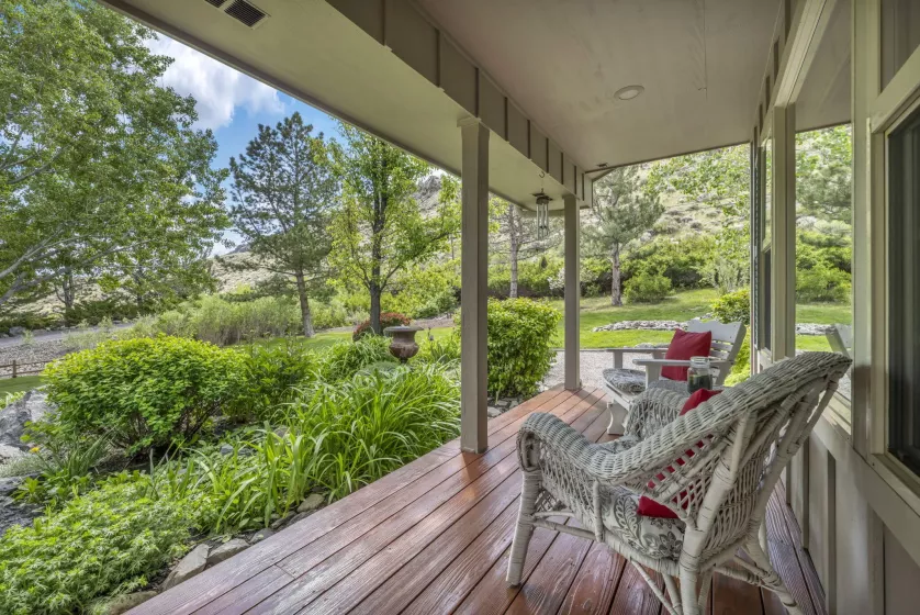 3150 Kings Canyon, Carson City, Nevada 89703, 5 Bedrooms Bedrooms, ,4 BathroomsBathrooms,Residential,Residential,Kings Canyon,250050193