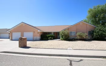 403 Ironwood, Yerington, Nevada 89447, 3 Bedrooms Bedrooms, ,2 BathroomsBathrooms,Residential,Residential,Ironwood,250050194