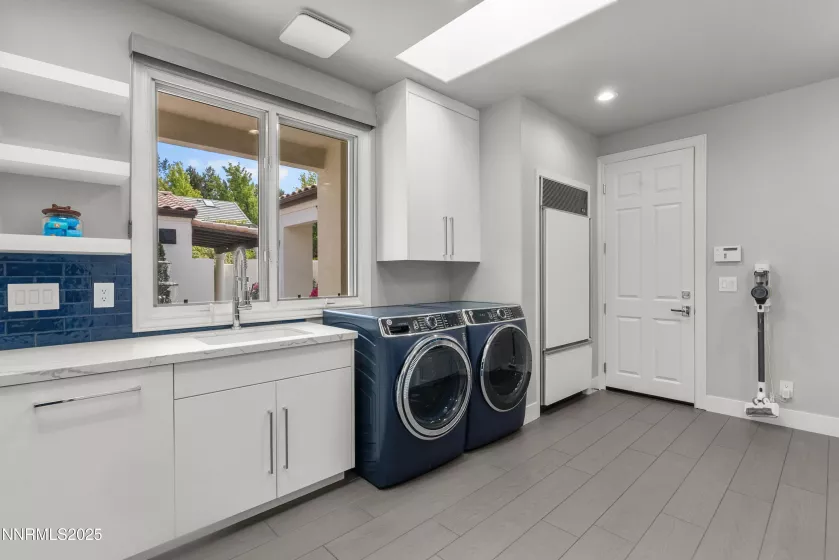 4485 Mountaingate, Reno, Nevada 89519, 4 Bedrooms Bedrooms, ,5 BathroomsBathrooms,Residential,Residential,Mountaingate,250050212