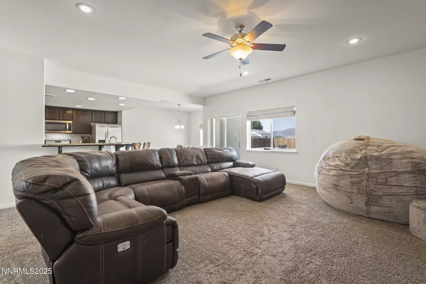 2266 Hayfield, Fernley, Nevada 89408, 4 Bedrooms Bedrooms, ,4 BathroomsBathrooms,Residential,Residential,Hayfield,250050215