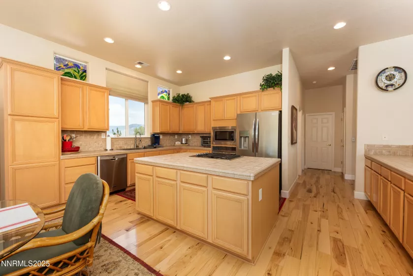 1601 Jones, Minden, Nevada 89423, 4 Bedrooms Bedrooms, ,3 BathroomsBathrooms,Residential,Residential,Jones,250050216
