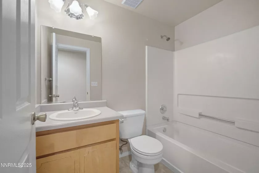 546 Yellow Jacket, Dayton, Nevada 89403, 3 Bedrooms Bedrooms, ,2 BathroomsBathrooms,Residential,Residential,Yellow Jacket,250050217