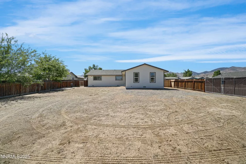 546 Yellow Jacket, Dayton, Nevada 89403, 3 Bedrooms Bedrooms, ,2 BathroomsBathrooms,Residential,Residential,Yellow Jacket,250050217