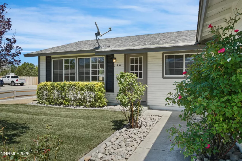 546 Yellow Jacket, Dayton, Nevada 89403, 3 Bedrooms Bedrooms, ,2 BathroomsBathrooms,Residential,Residential,Yellow Jacket,250050217