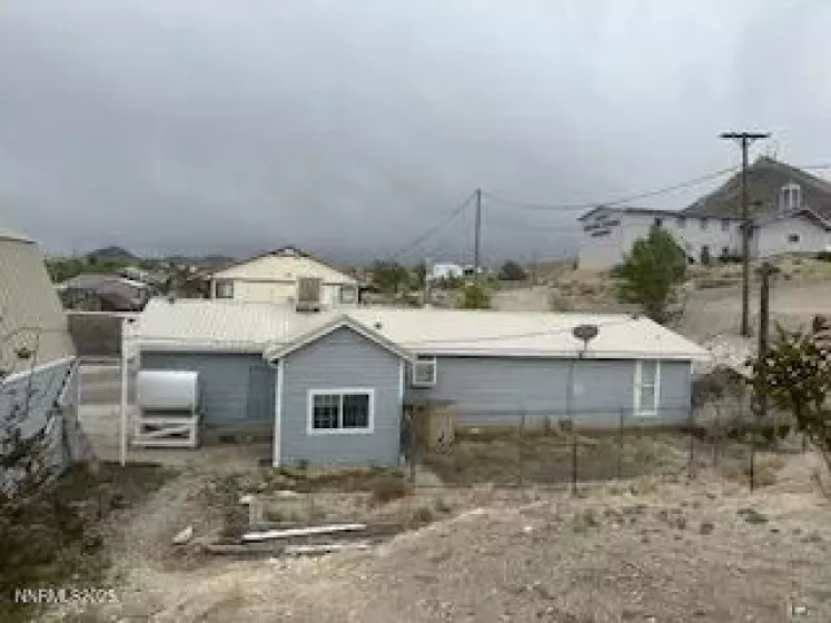 445 Tonopah, Tonopah, Nevada 89049, 3 Bedrooms Bedrooms, ,2 BathroomsBathrooms,Residential,Residential,Tonopah,250050218