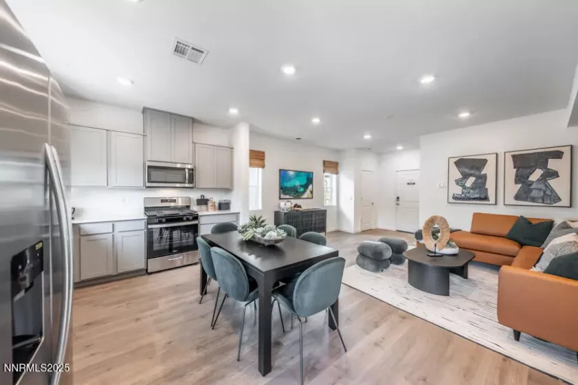 830 Orchard Rock, Reno, Nevada 89506, 3 Bedrooms Bedrooms, ,3 BathroomsBathrooms,Residential,Residential,Orchard Rock,250050219
