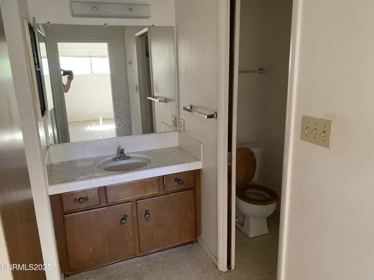 650 John Fremont, Reno, Nevada 89509, 3 Bedrooms Bedrooms, ,2 BathroomsBathrooms,Residential,Residential,John Fremont,250050222