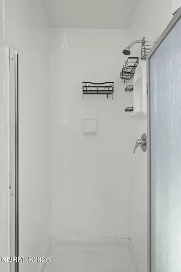 Primary shower