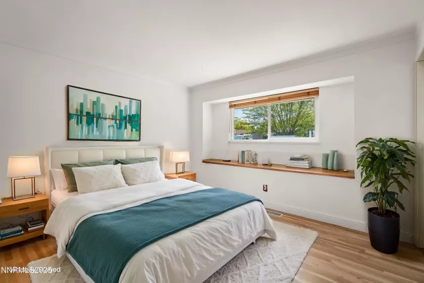 Bedroom #2 (virtual staging)