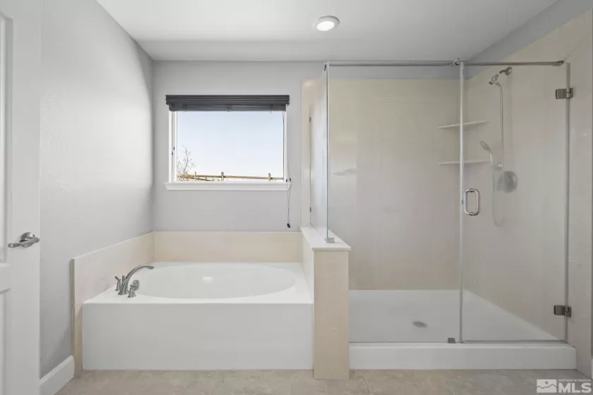 7760 Sonic, Sparks, Nevada 89436, 4 Bedrooms Bedrooms, ,3 BathroomsBathrooms,Residential,Residential,Sonic,250005091