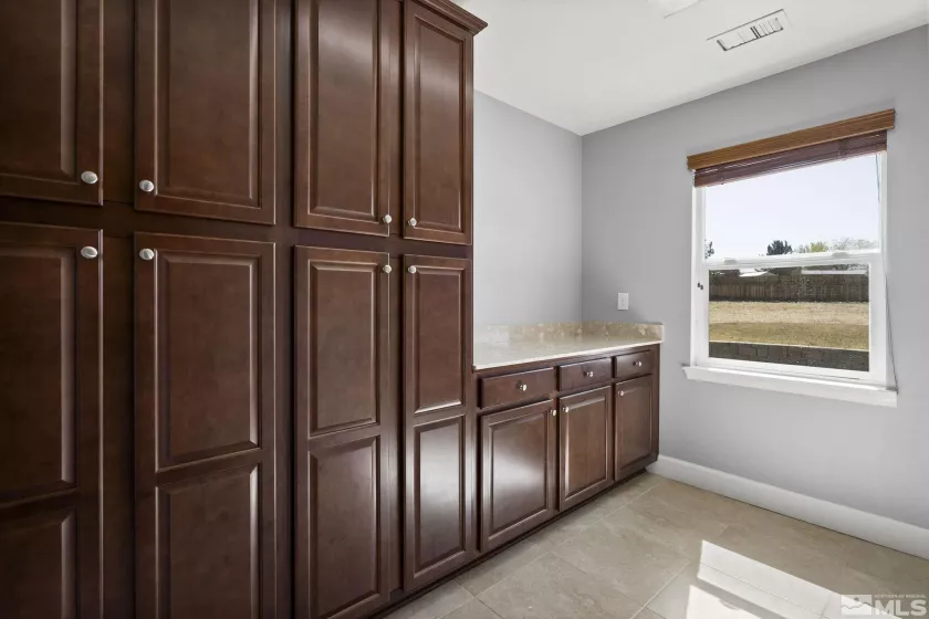 7760 Sonic, Sparks, Nevada 89436, 4 Bedrooms Bedrooms, ,3 BathroomsBathrooms,Residential,Residential,Sonic,250005091