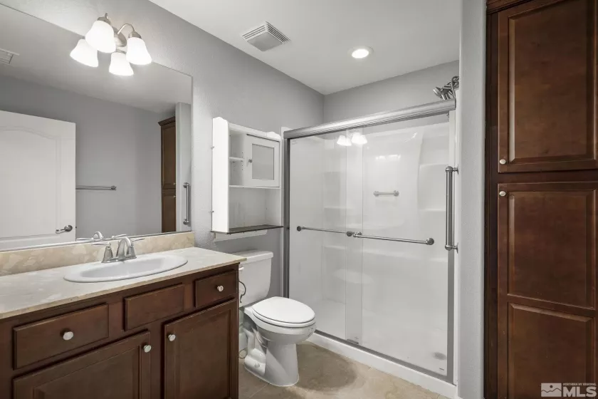 7760 Sonic, Sparks, Nevada 89436, 4 Bedrooms Bedrooms, ,3 BathroomsBathrooms,Residential,Residential,Sonic,250005091